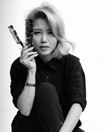 <a href="https://kimrobinson.com/singapore-stylists/anna-tan-master-colourist/" style="font-family: Helvetica Neue, Arial, sans-serif !important;">Anna Tan - Master Colourist</a>