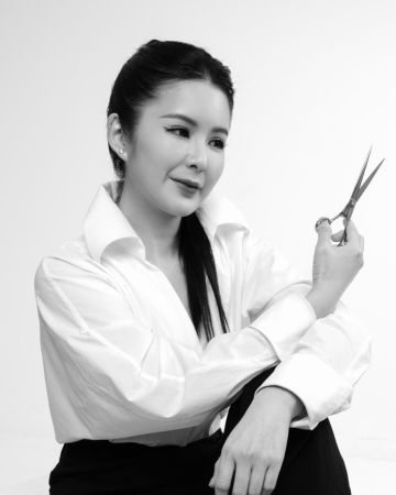 <a href="https://kimrobinson.com/singapore-stylists/annie-lam-artistic-team/" style="font-family: Helvetica Neue, Arial, sans-serif !important;">Annie Lam - Artistic Team</a>
