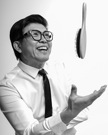 <a href="https://kimrobinson.com/singapore-stylists/hector-zhuo-creative-director/" style="font-family: Helvetica Neue, Arial, sans-serif !important;">Hector Zhuo - Creative Director</a>