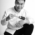 <a href="https://kimrobinson.com/singapore-stylists/ronald-foo-artist-ii/" style="font-family: Helvetica Neue, Arial, sans-serif !important;">Ronald Foo</a>